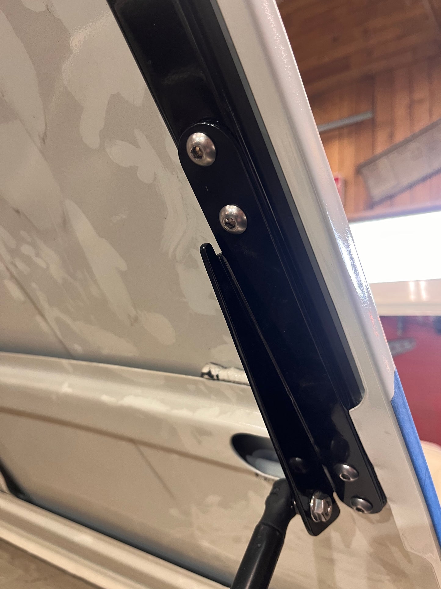 Early Bronco Black Gas Strut Hood Kit with Light Kit